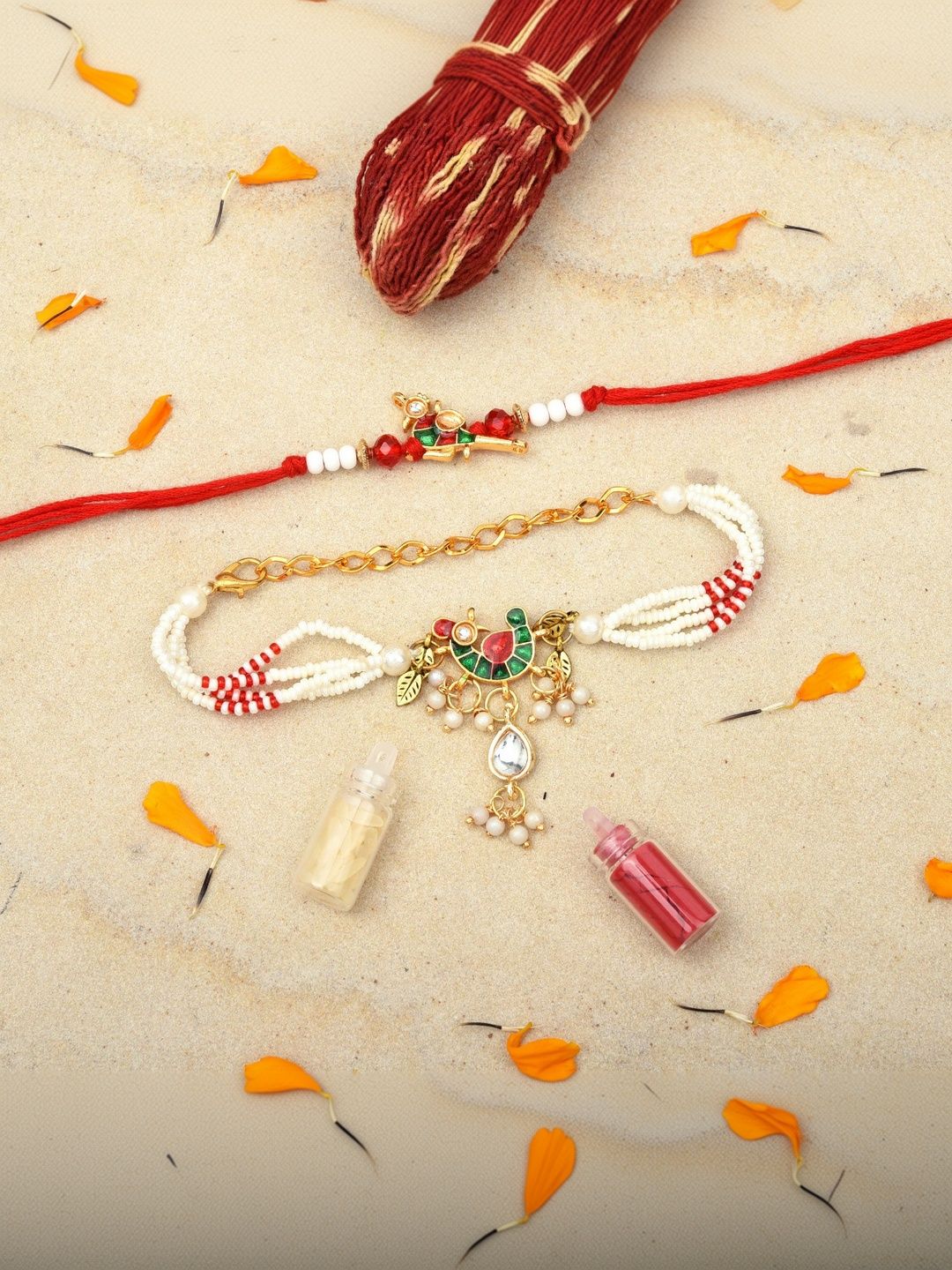 Dhiyona Rakhi