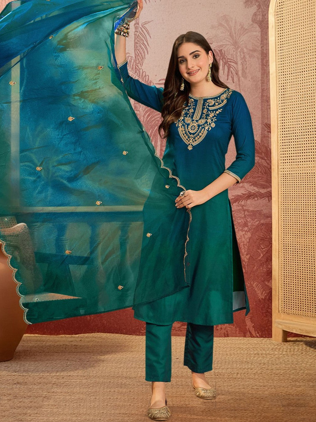 Embroidered Round Neck Kurta & Trousers Kurta Sets