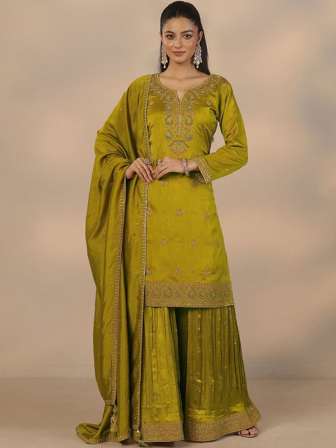 Dhiyona LL Women Ethnic Motifs Embroidered Regular Thread Work Kurta with Sharara & With Dupatta