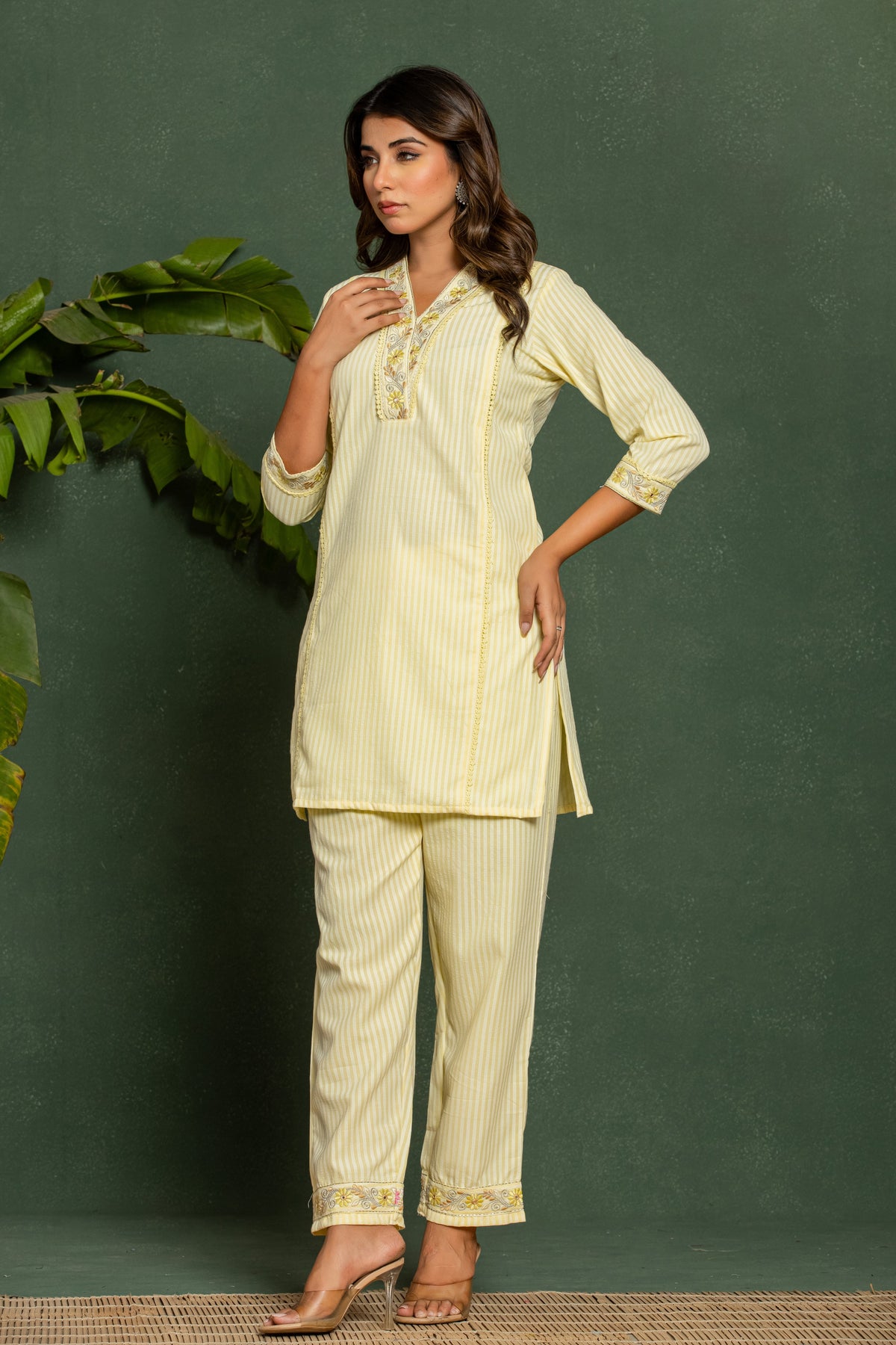 ITI DAFFODIL COTTON KURTA PANT SET