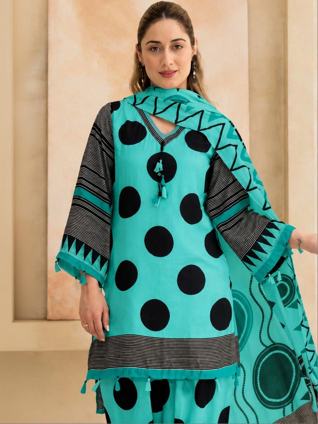 Women Printed Regular Kurta with Patiala & With Dupatta