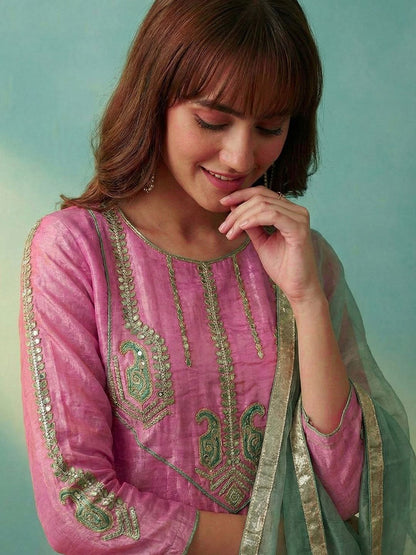 Dhiyona CH Women Ethnic Motifs Embroidered Regular Thread Work Kurta with Trousers & With Dupatta