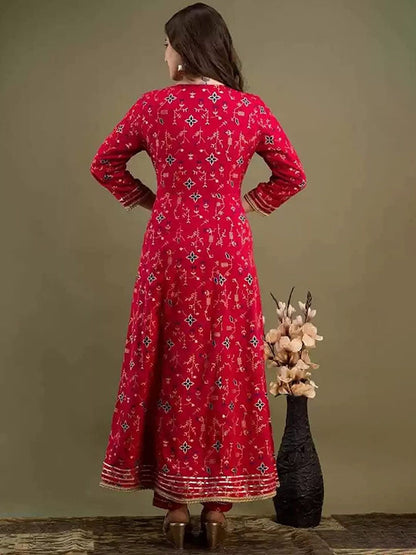 Dhiyona KL Women Floral Printed Regular Pure Cotton Kurta with Trousers & With Dupatta