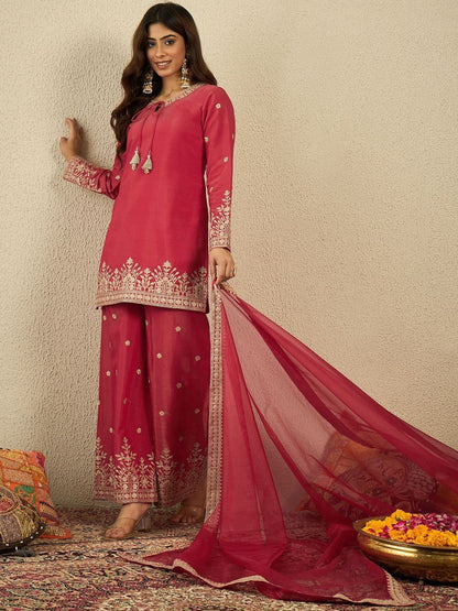 Dhiyona IN Women Floral Zari and Sequinned Embroidered Kurta Set with Dupatta