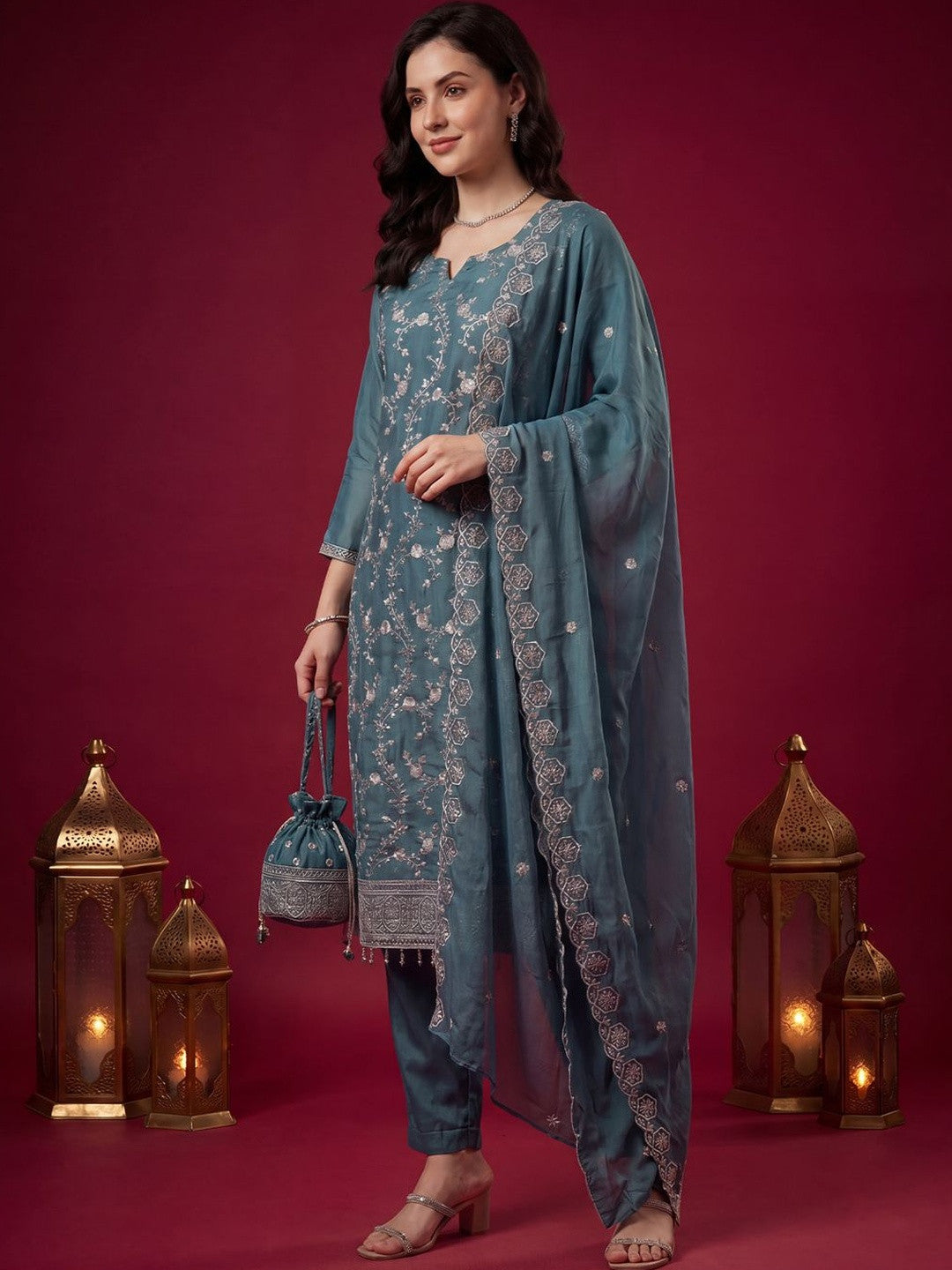 Ethnic Motifs Embroidered Thread Work Kurta with Trousers & With Dupatta
