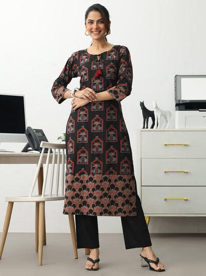 Women Ethnic Motifs Printed Regular Cotton Blend Kurta with Trousers