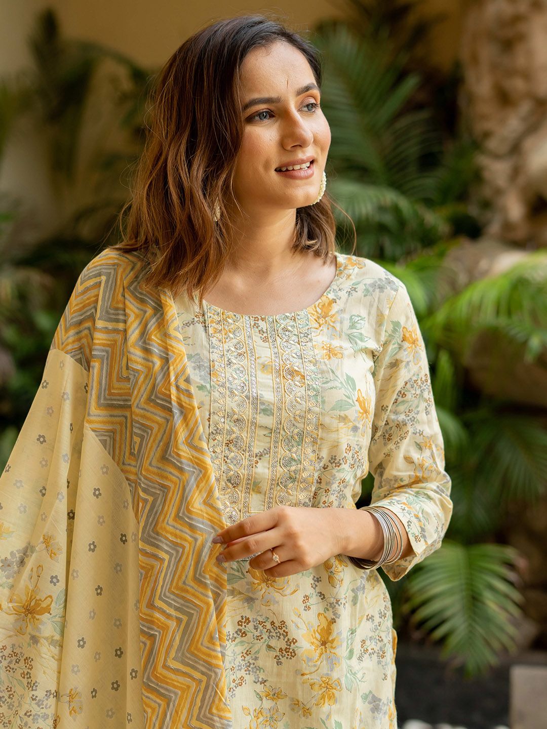 Dhiyona KL Floral Printed Sequinned Pure Cotton Kurta with Trousers & Dupatta