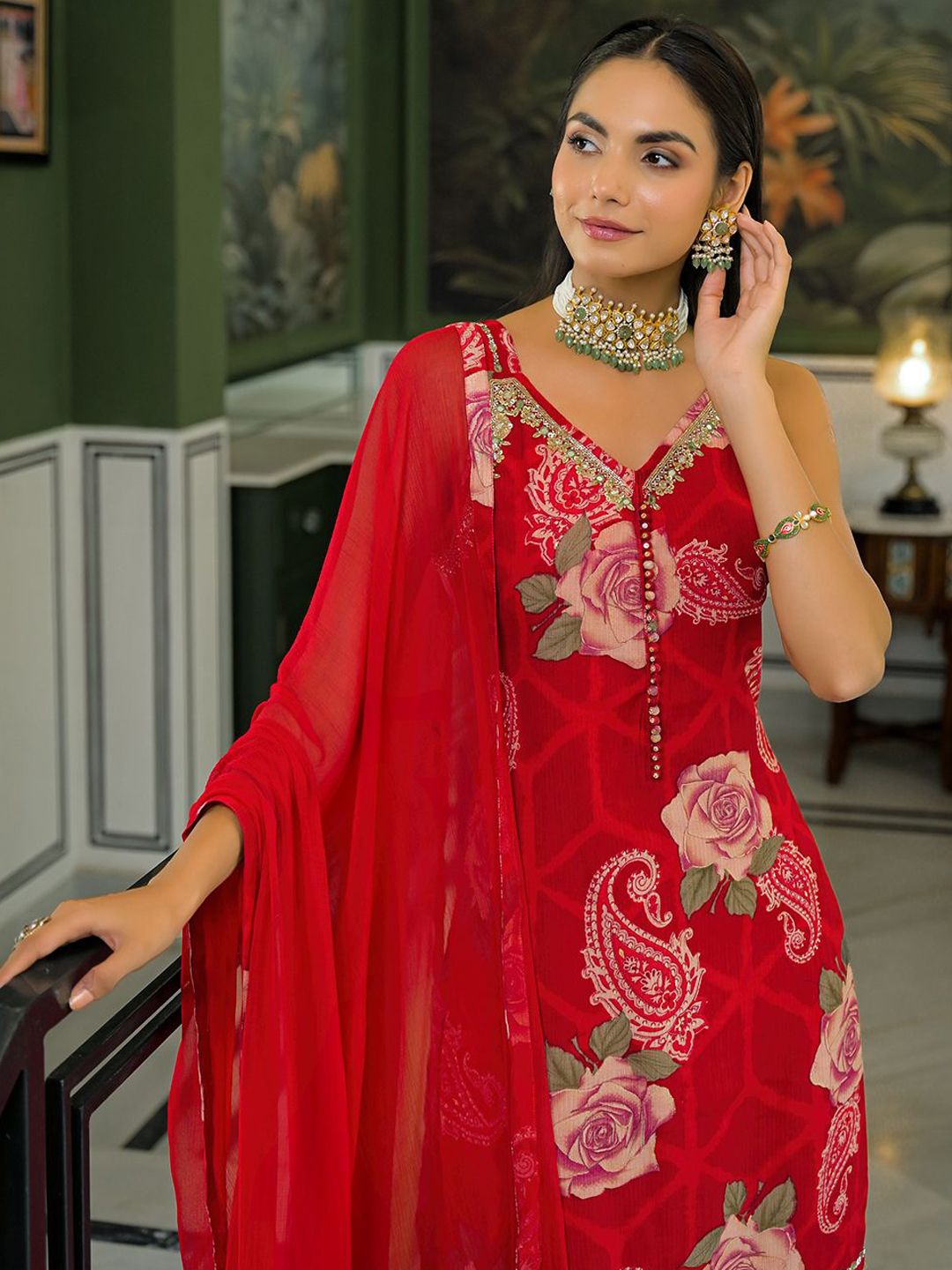 Dhiyona HOP Women Floral Printed Kurta with Sharara & Dupatta