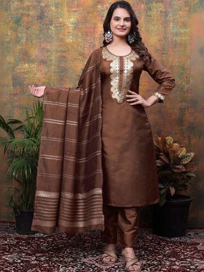 Women Ethnic Motifs Embroidered Regular Kurta with Trousers & With Dupatta
