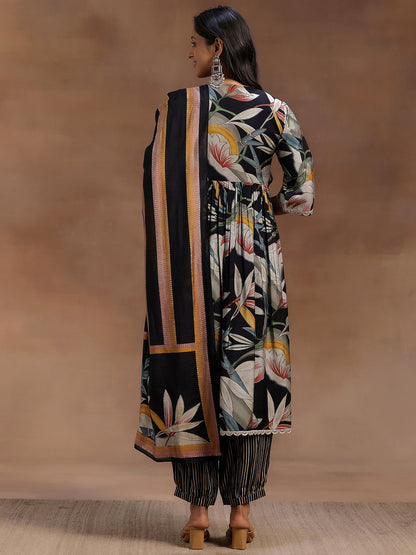 Women Floral Printed Empire Kurta with Trousers & With Dupatta