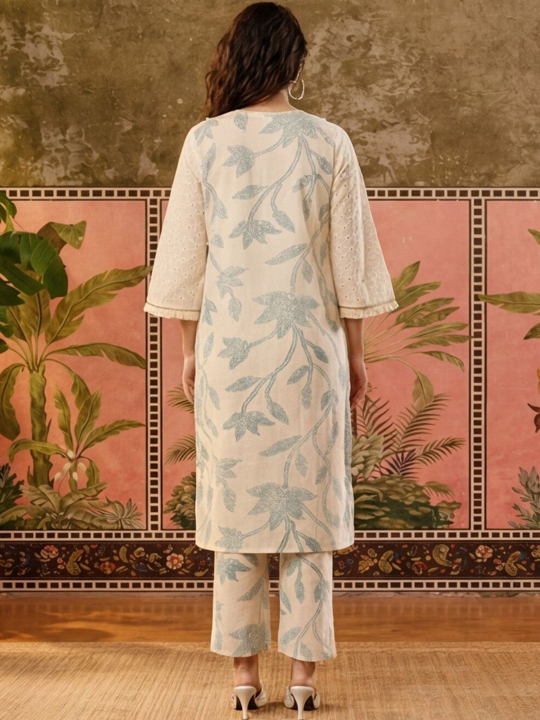Printed Pure Cotton V-Neck Kurta & Palazzos