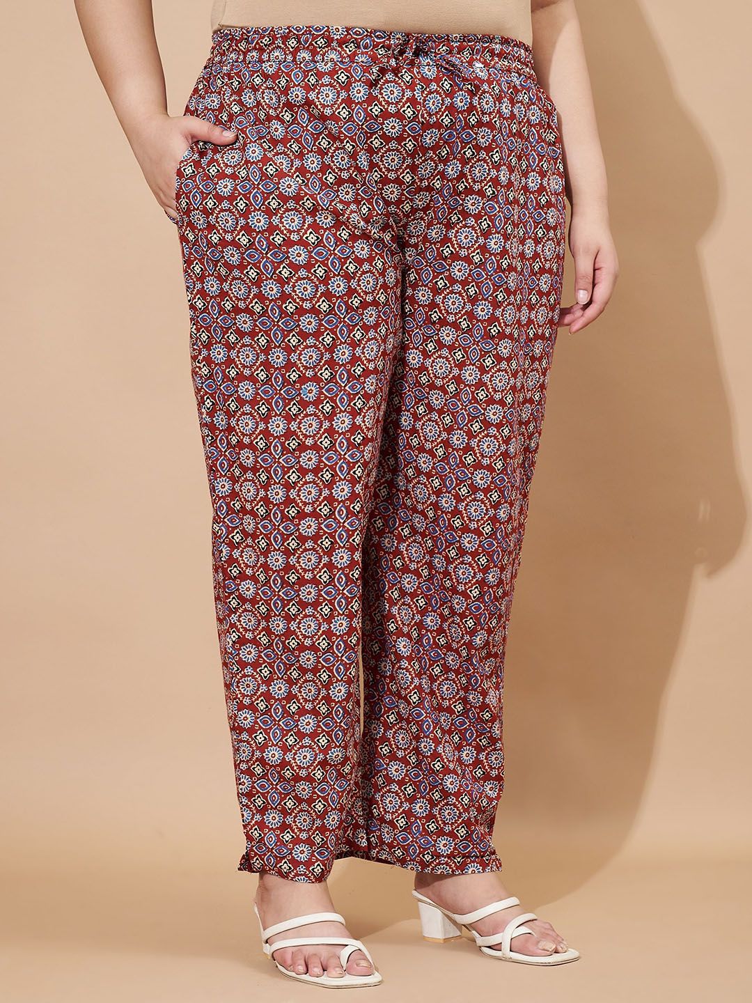 Dhiyona KL Women Floral Printed Regular Pure Cotton Kurta with Trousers and Dupatta