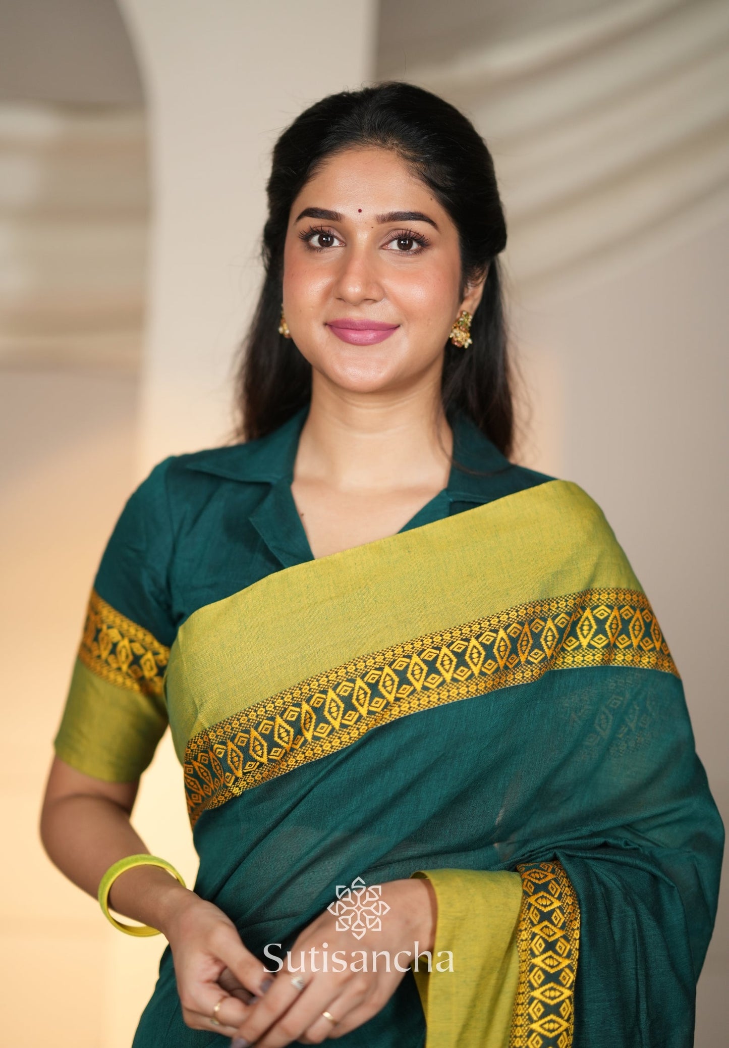 Dhiyona SS Timeless Weave Bengal Cotton Saree by Sutisancha