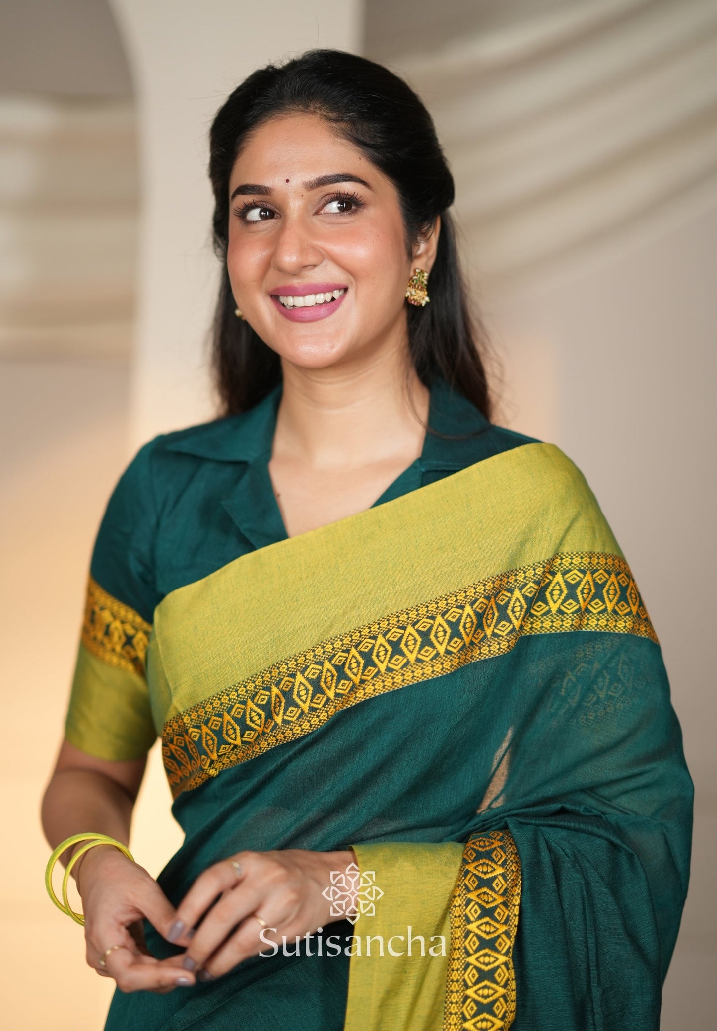 Dhiyona SS Timeless Weave Bengal Cotton Saree by Sutisancha