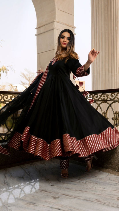 Hina Black And Maroon  Anarkali Set