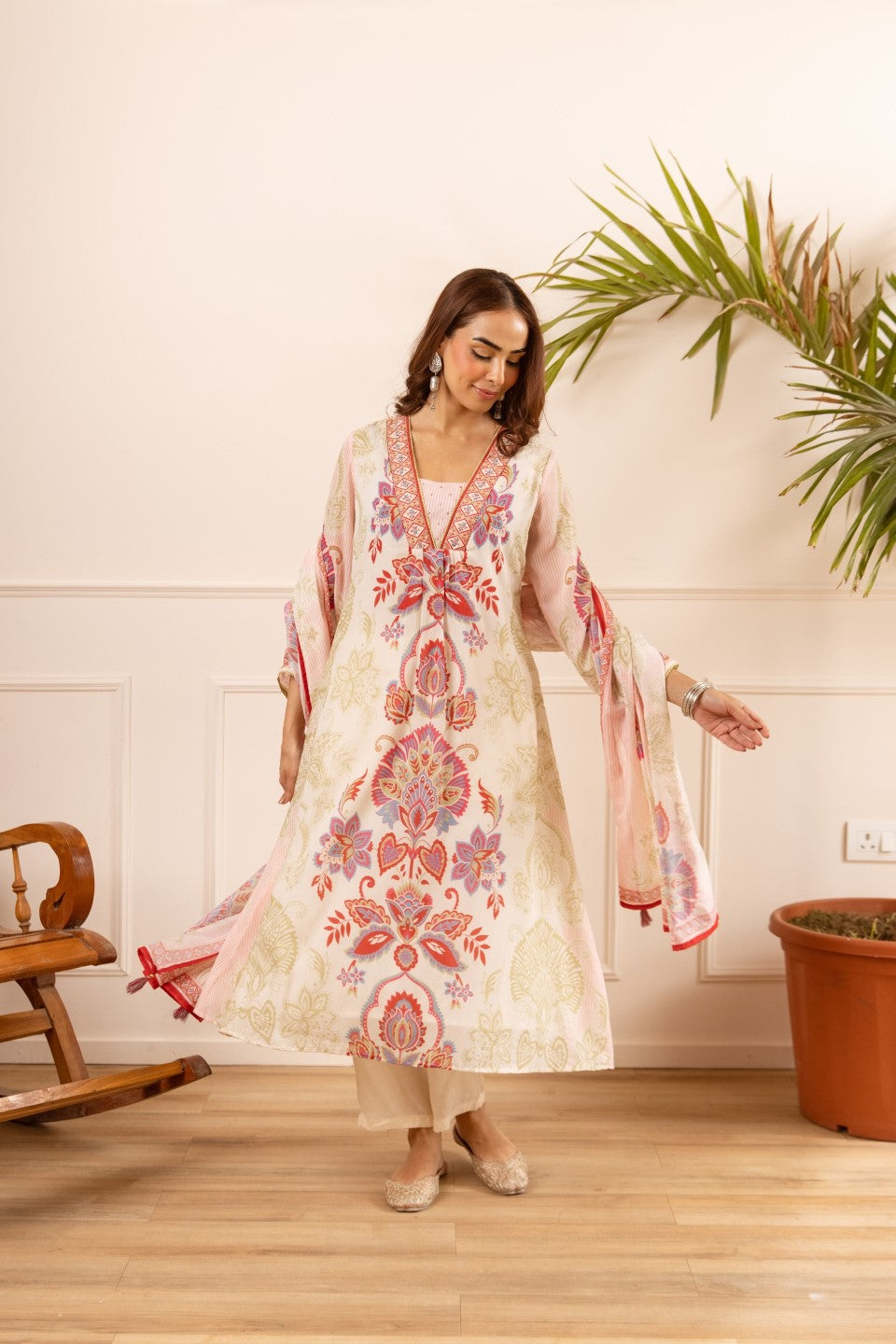 Karen ecru cotton suit set