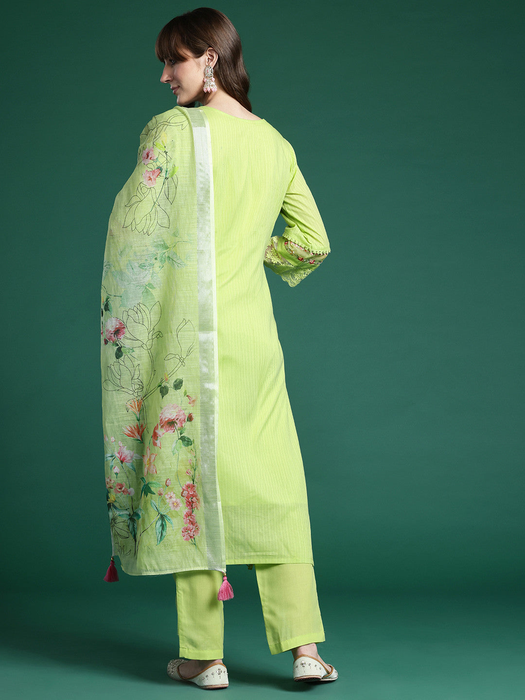 Floral Embroidered Thread Work Linen Kurta with Trousers & Dupatta