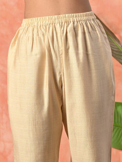Women Ethnic Kurta Set