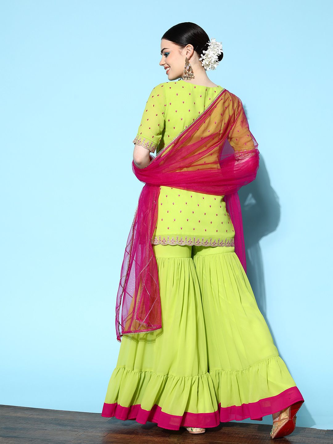Dhiyona IN Women Green Ethnic Motifs Embroidered Thread Work Kurta with Sharara & Dupatta