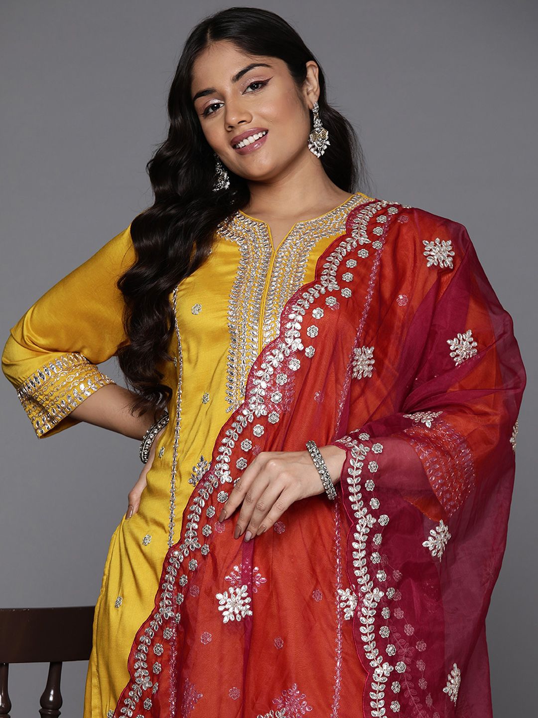 Dhiyona Women's Plus Size Ethnic Motifs Embroidered Kurta with Trousers & With Dupatta