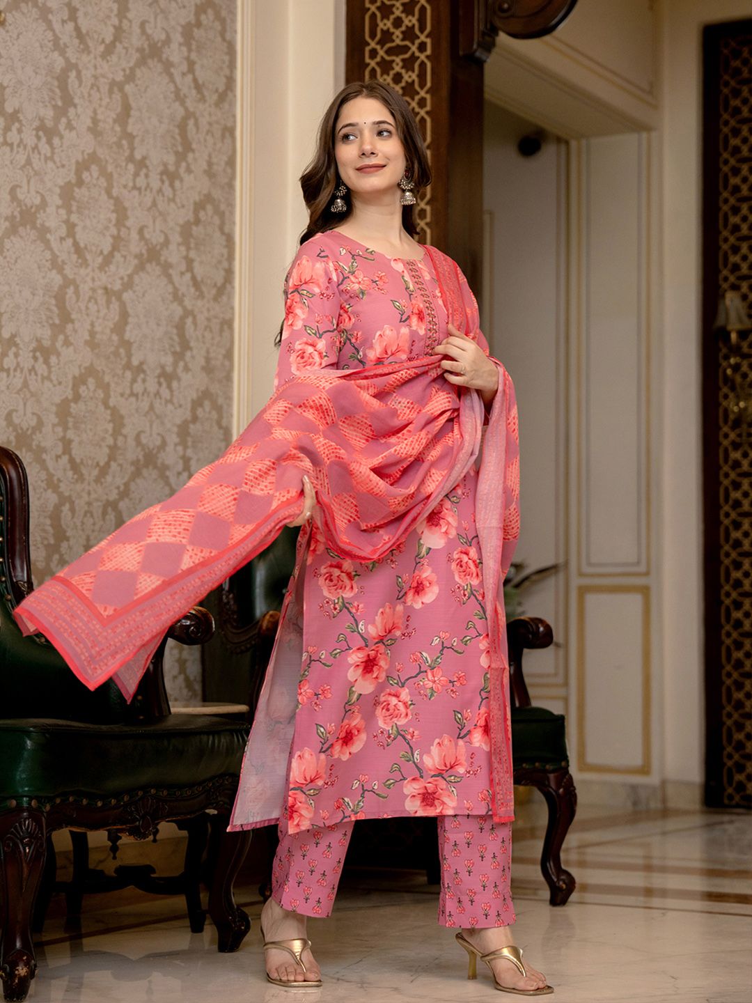 Dhiyona KL Floral Printed Mirror Work Straight Kurta With Trousers & Dupatta