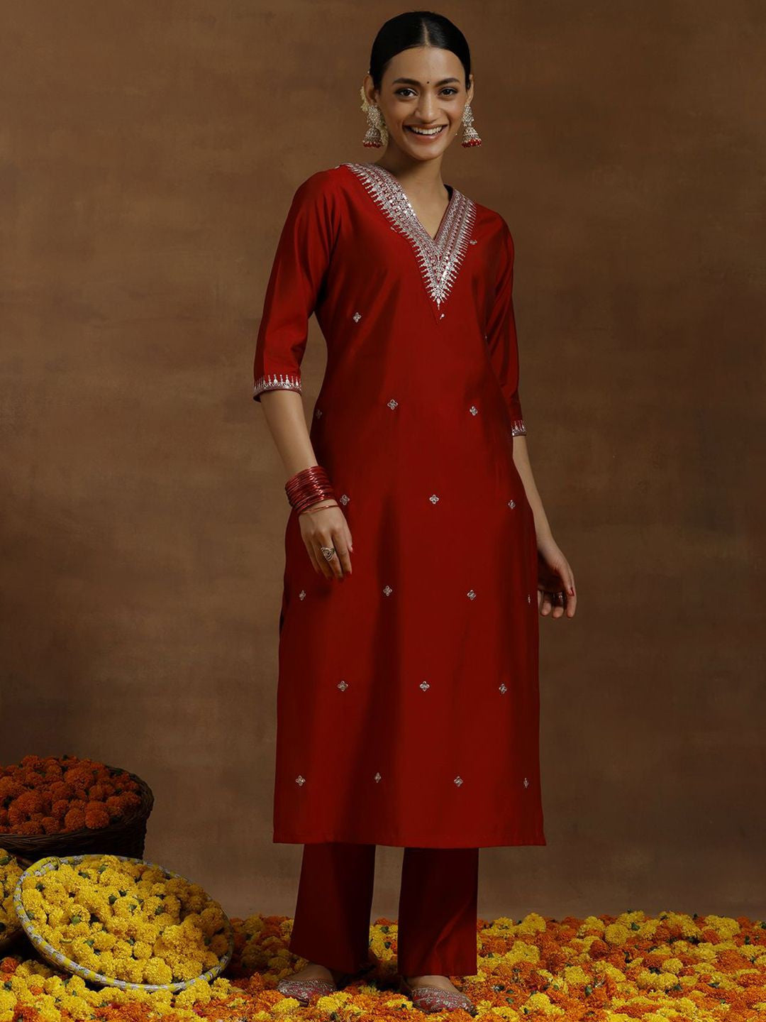 Women Ethnic Motifs Embroidered Regular Kurta with Trousers