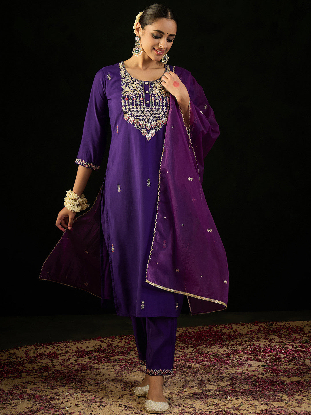 Round Neck Ethnic Motifs Embroidered Sequinned Kurta with Trouser & Dupatta