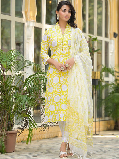 Dhiyona KL Floral Block Printed Pure Cotton V-Neck Straight Kurta with Trousers & Dupatta