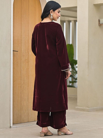 Dhiyona KL Ethnic Motifs Embroidered Embellished Velvet Straight Kurta With Trouser & Dupatta