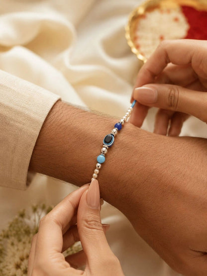 Dhiyona Rakhi