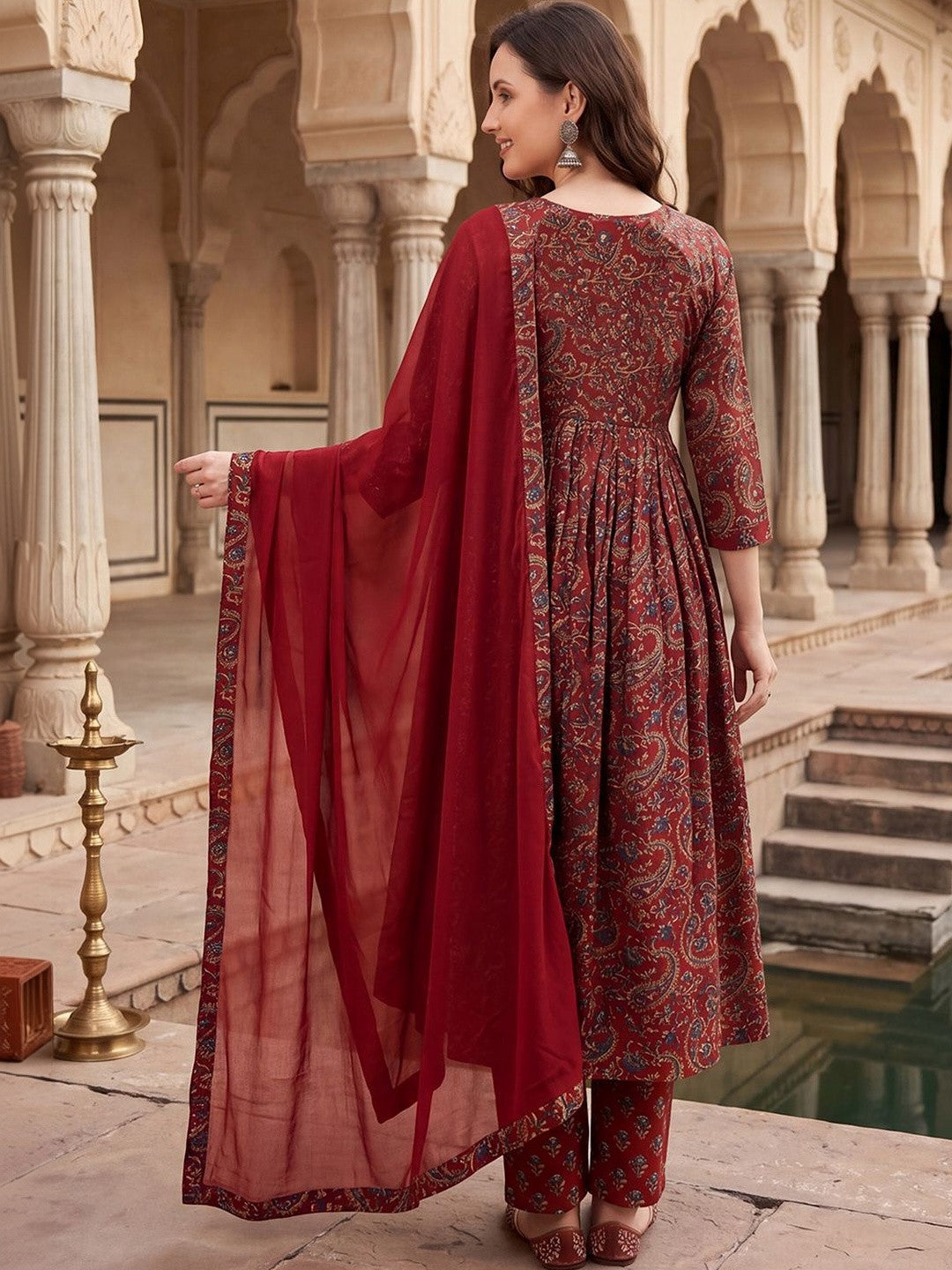 Women Paisley Printed Regular Pure Cotton Kurta with Trousers & With Dupatta