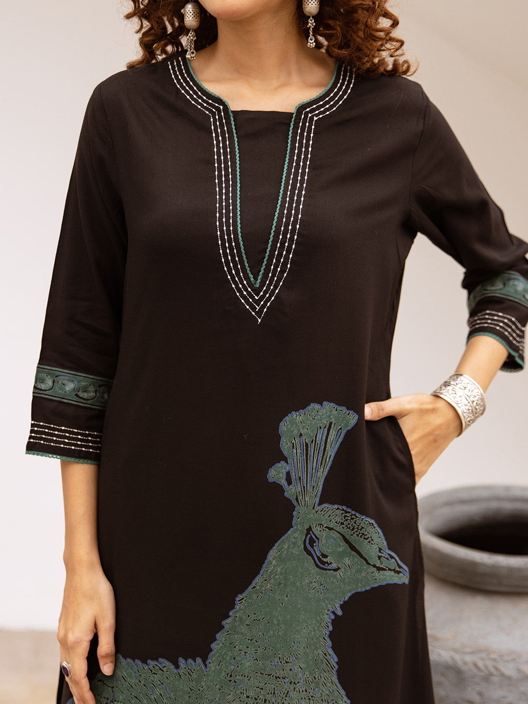 Women Printed With Embroidered Kurta With Palazzos