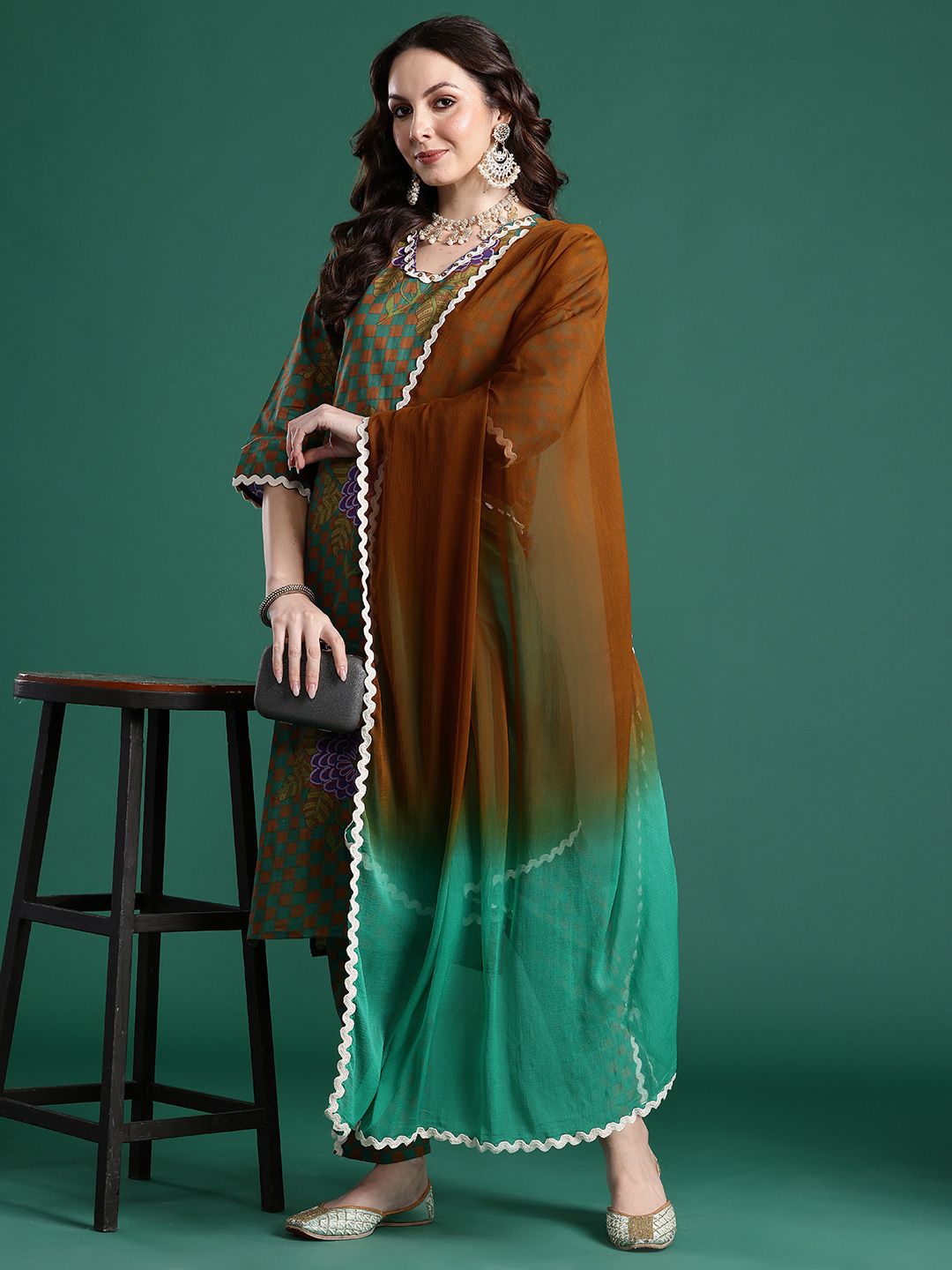 Printed Regular Beads and Stones Pure Cotton Kurta with Trousers & Dupatta