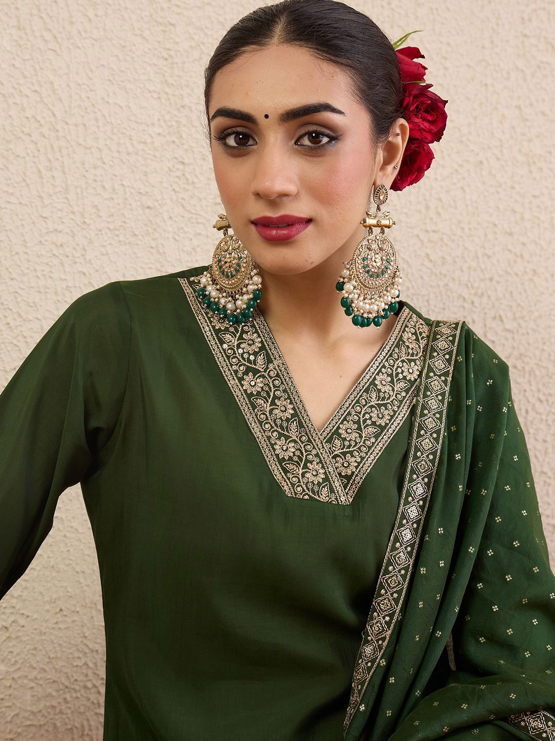 Women Ethnic Motifs Embroidered Regular Kurta with Trousers & With Dupatta