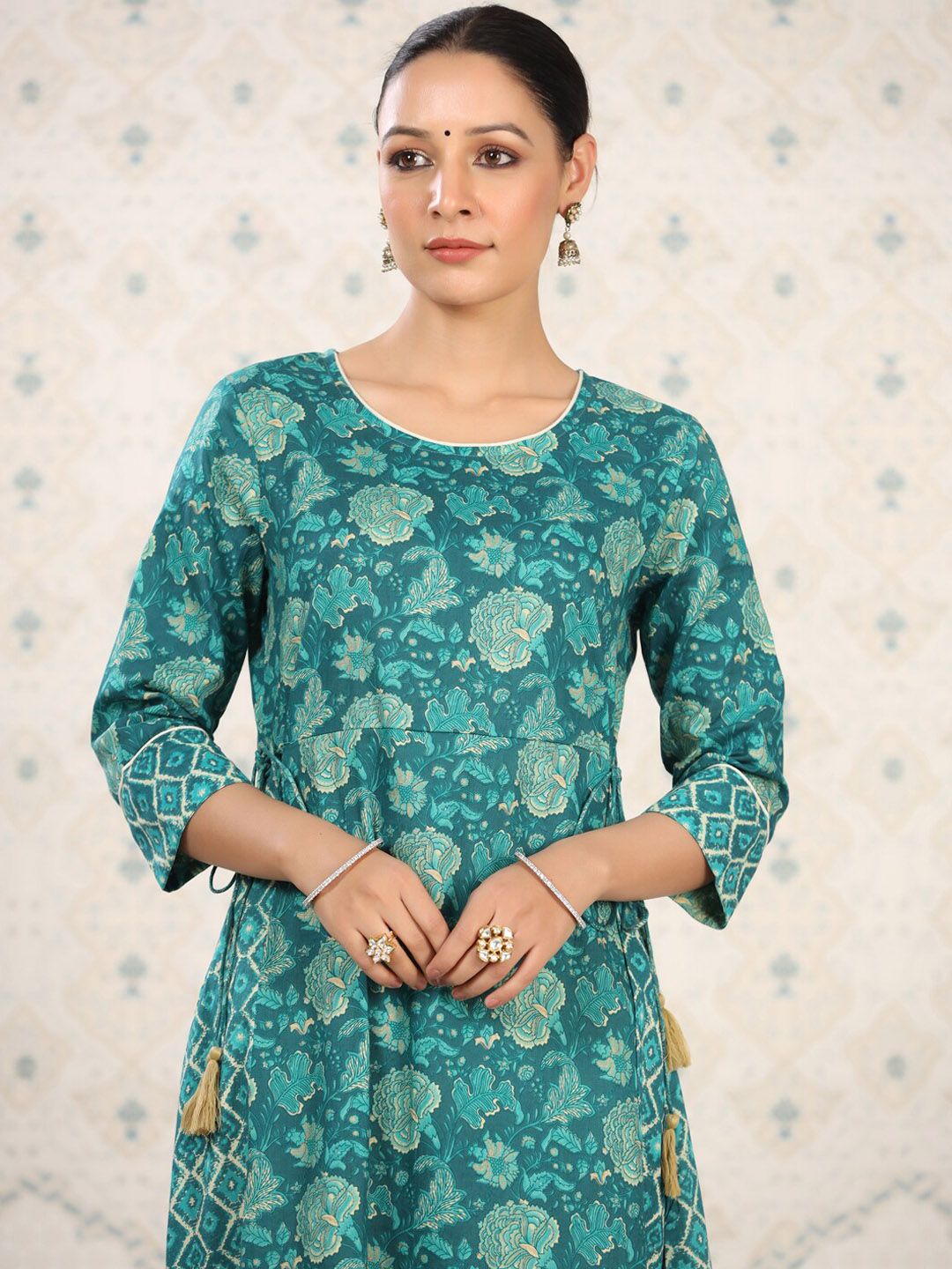 Dhiyona OD  Floral Printed Pure Cotton Kurta