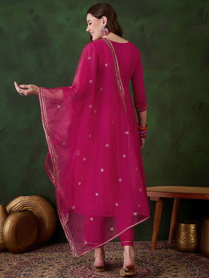 Women Floral Embroidered Kurta with Trousers & Dupatta