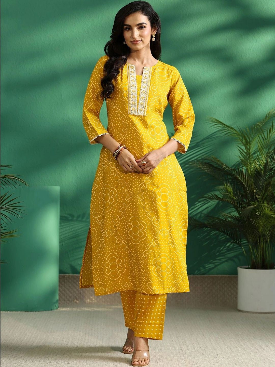 Women Ethnic Motifs Printed Regular Thread Work Kurta with Trousers