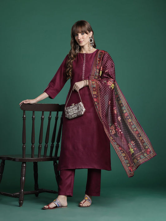 Ethnic Motifs Yoke Design Thread Work Kurta with Trousers & With Dupatta