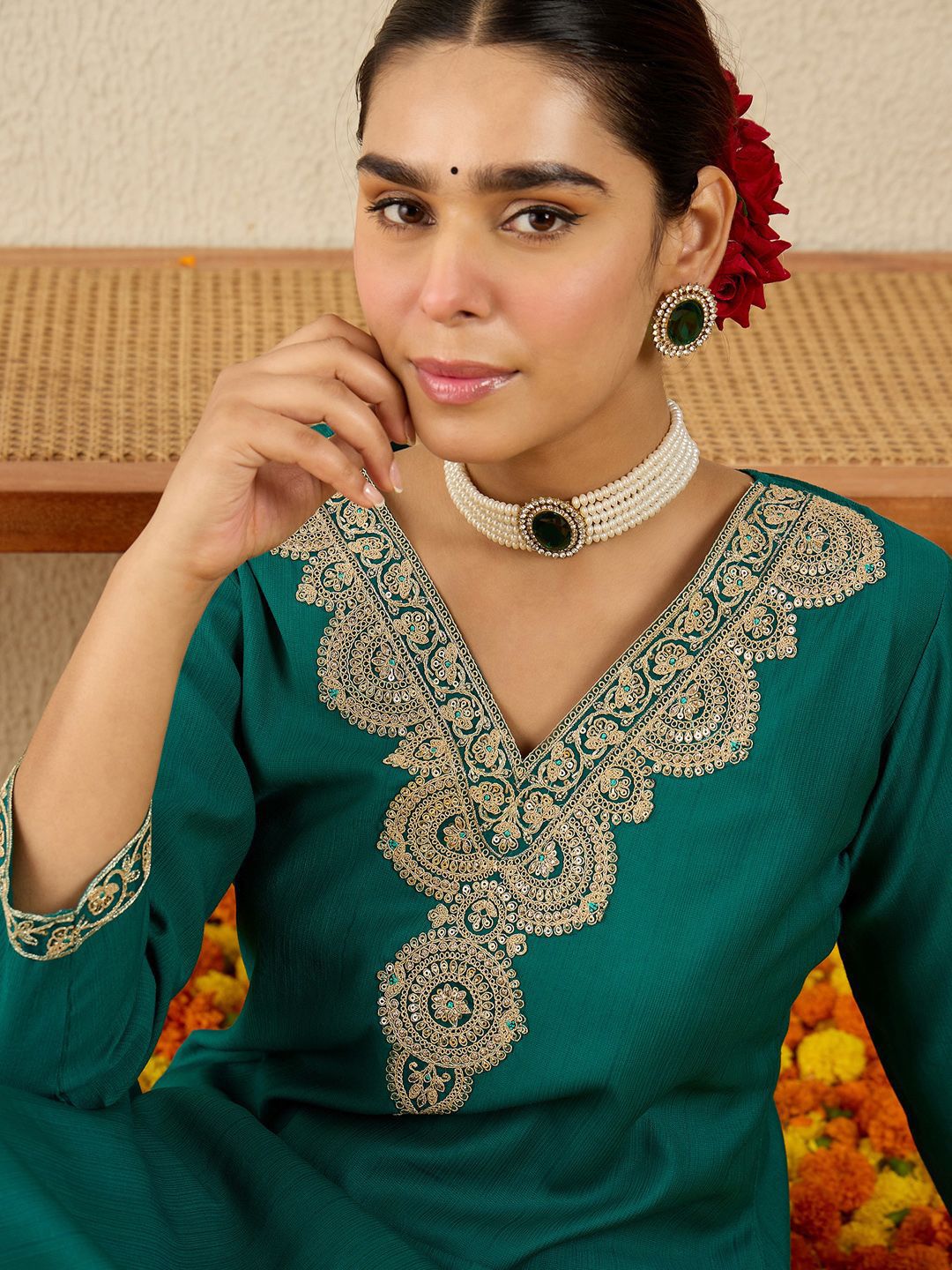 Women Ethnic Motifs Embroidered V-Neck Regular Sequinned Kurta with Trousers