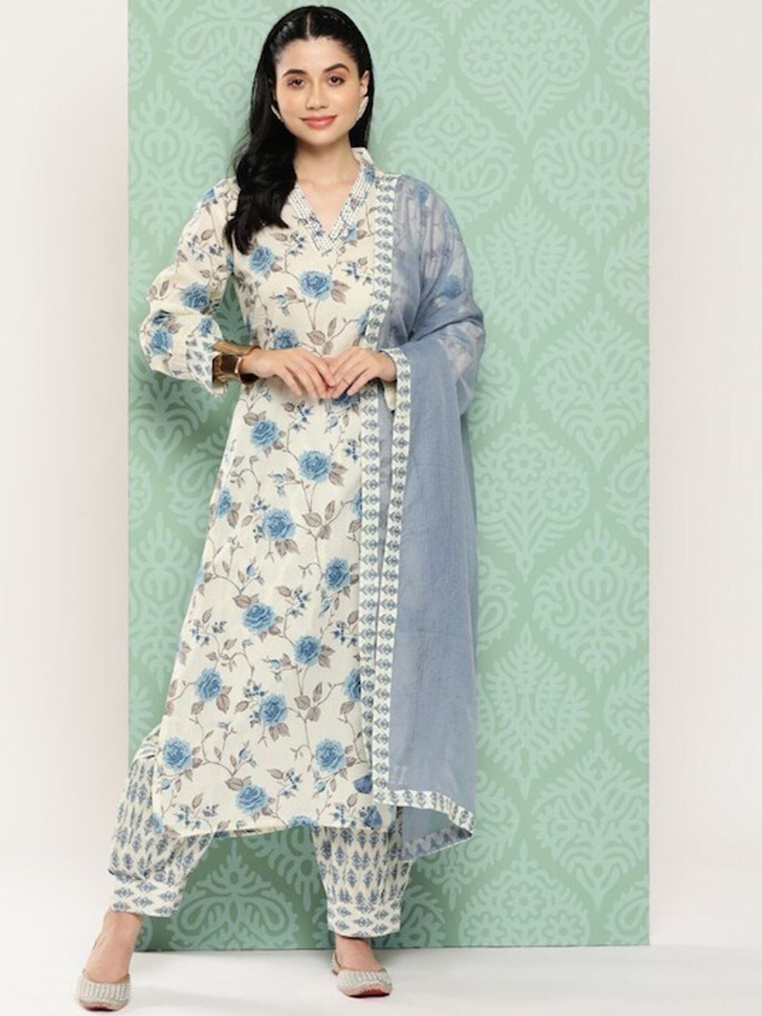 Dhiyona KL Floral Printed Regular Kantha Work Pure Cotton Kurta with Patiala & Dupatta