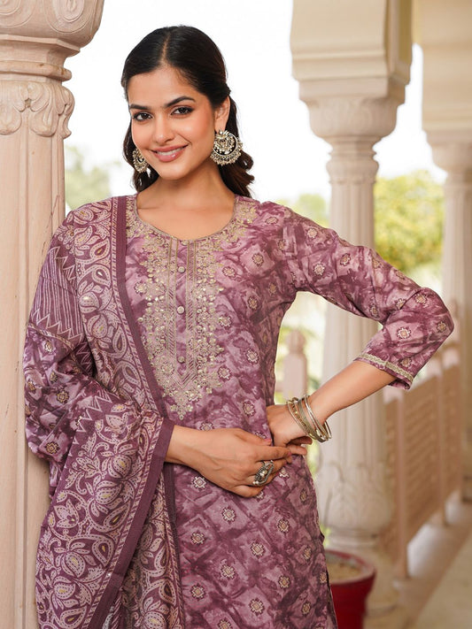 Dhiyona KL Ethnic Motifs Zari Embroidered Straight Kurta With Trousers & Dupatta