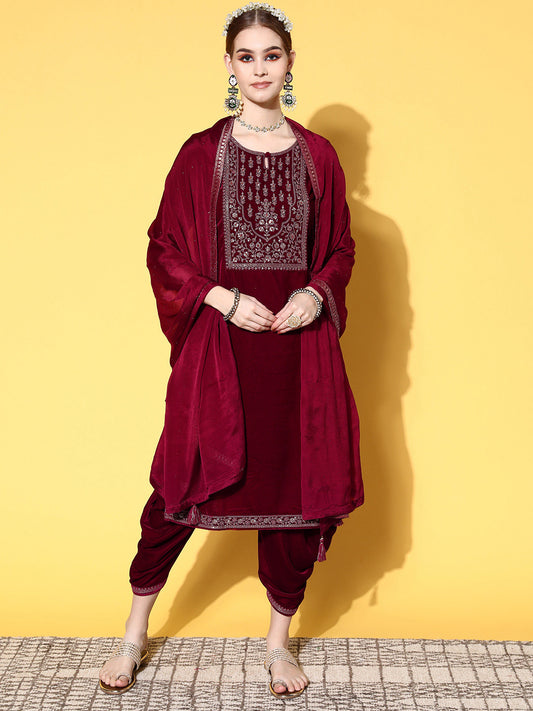 Women Floral Velvet Kurta Set