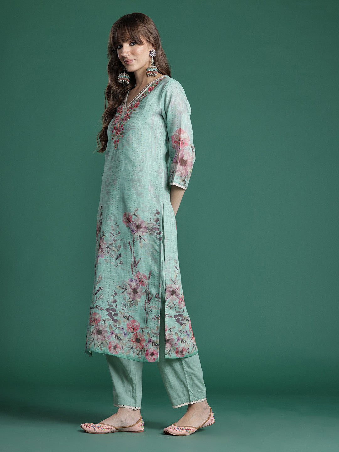 Floral Embroidered Thread Work Linen Kurta with Trousers & With Dupatta