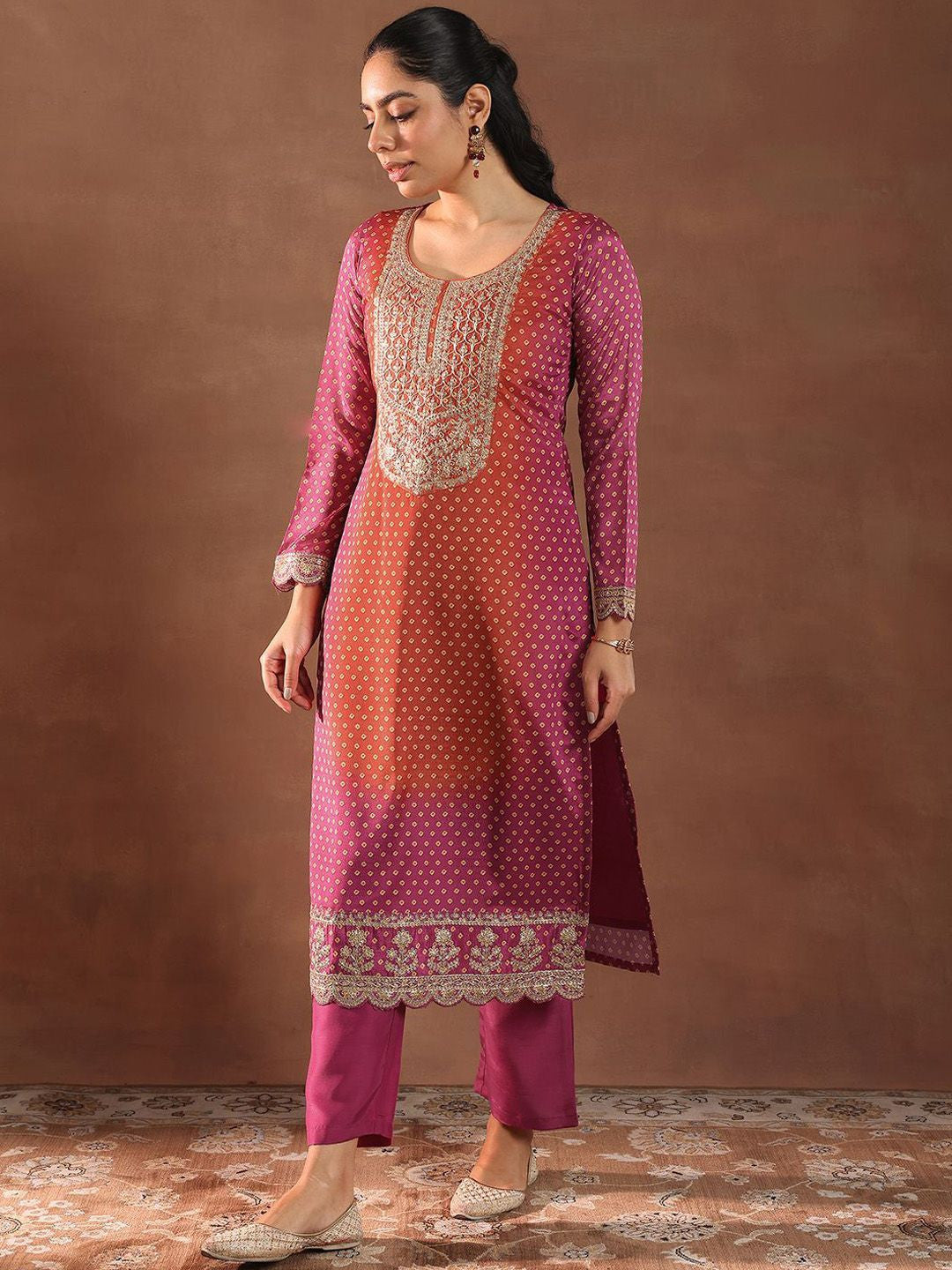 Women Bandhani Printed Regular Kurta with Trousers & With Dupatta