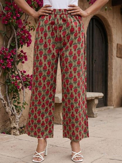Printed Round Neck Kurta With Trousers