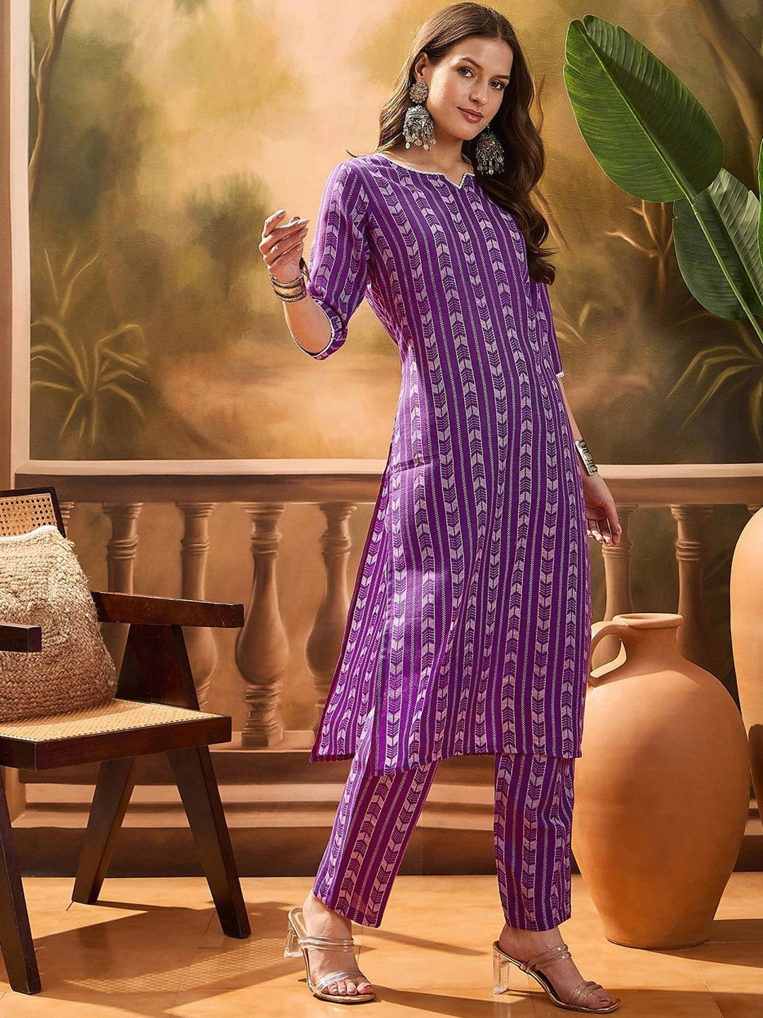 Women's Printed Straight Kurta & Trousers