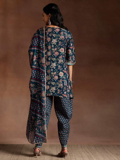 Women Floral Printed Regular Thread Work Kurti with Dhoti Pants & With Dupatta