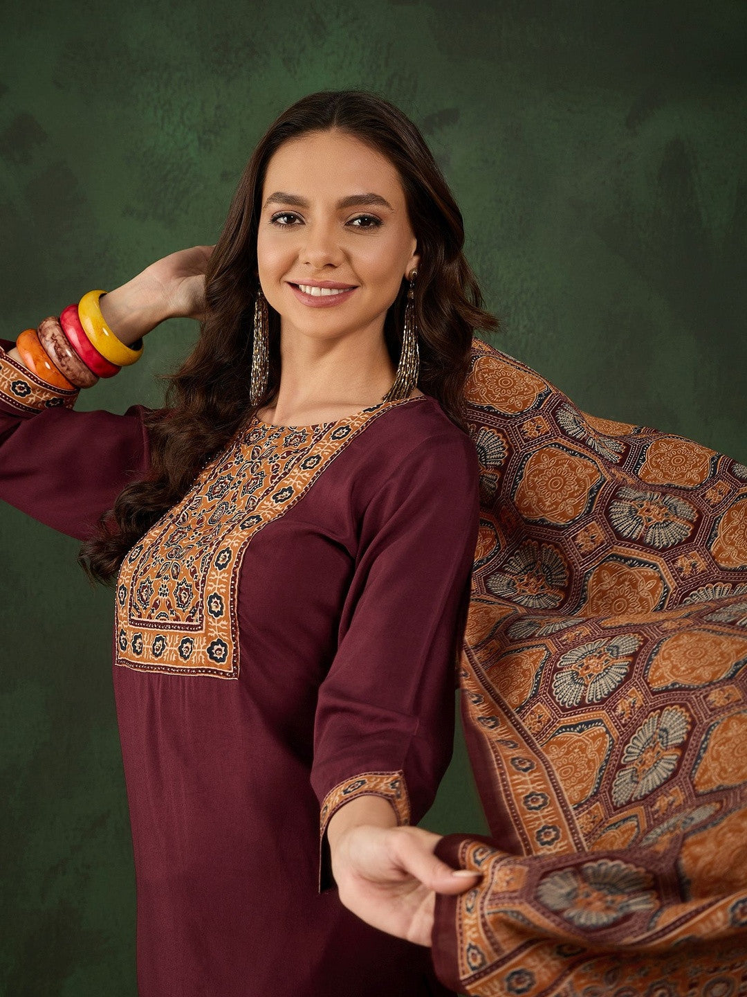 Dhiyona SN Printed Round Neck Kurta & Trousers Kurta Set