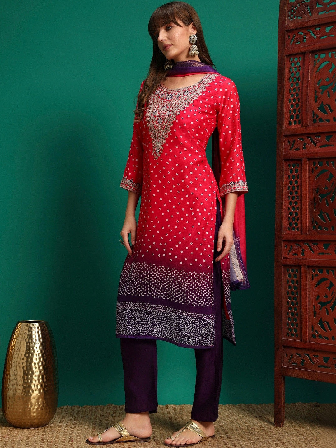 Women Printed Straight Kurta Set with Dupatta