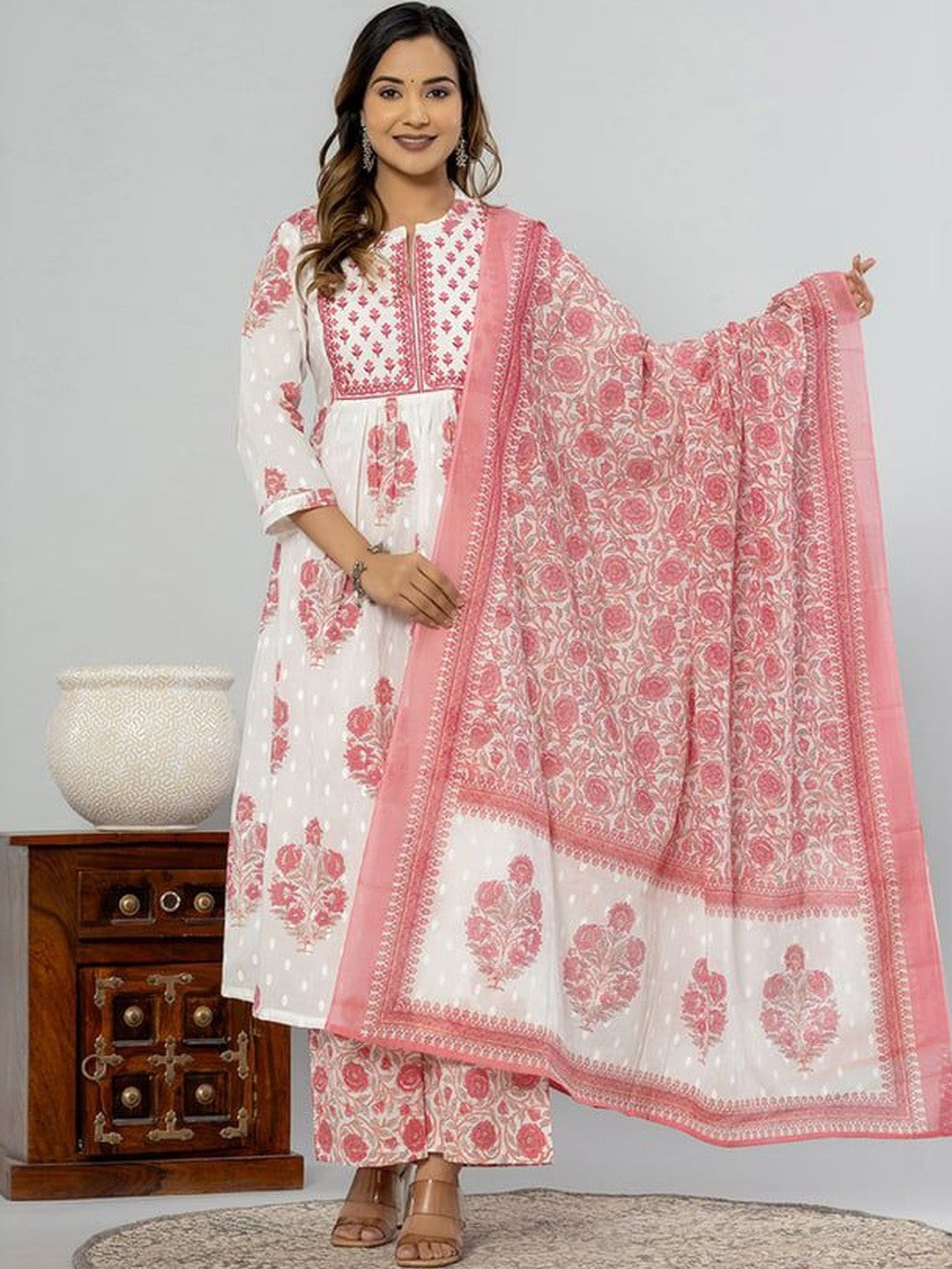 Printed Pure Cotton Mandarian Collar Kurta & Palazzos Kurta Set